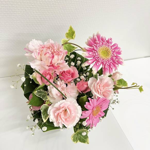 母の日ピンクアレンジメント